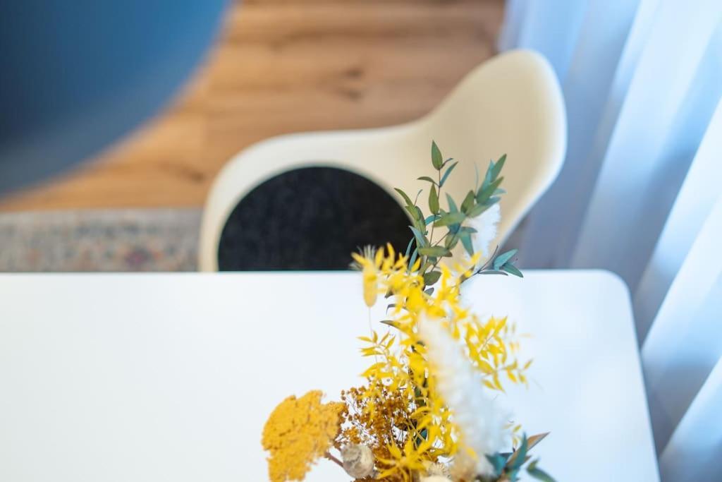 Apartment Mit Balkon Und Privatparkplatz 아우크스부르크 외부 사진